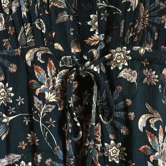 Hilary Radley Long Dark Floral Paradisaical Tunic Blouse - Picture 6 of 16